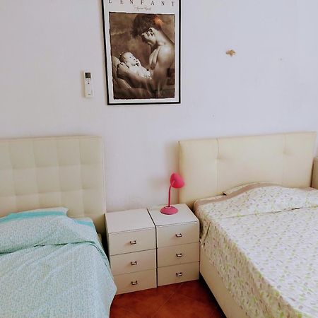 Chez L'Homme Tranquille Apartment Arena Metato Luaran gambar